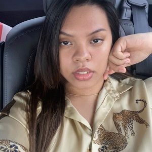 Meet your Posher, Jemie